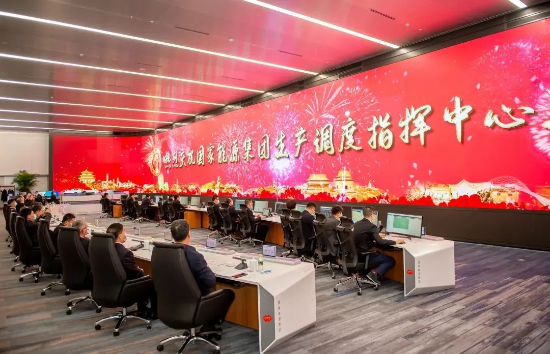 接受领导人检阅 | 今年会·(jinnianhui)金字招牌诚信至上智能显示助力紫金山实验室展现强劲创新力