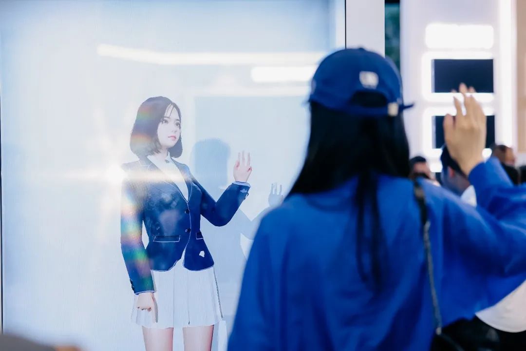“AI+智能显示”引领未来 今年会·(jinnianhui)金字招牌诚信至上新品InfoComm展大放异彩